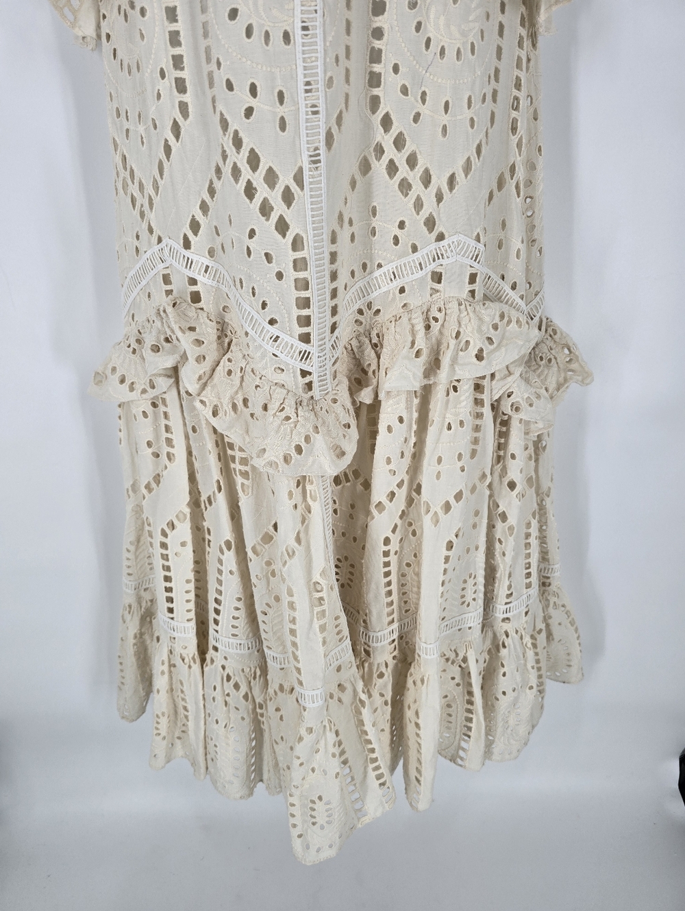 Hemant and Nandita Beige Layered Eyelet Maxi Dress V-Neck Size S NEW Sample - Picture 4 of 11